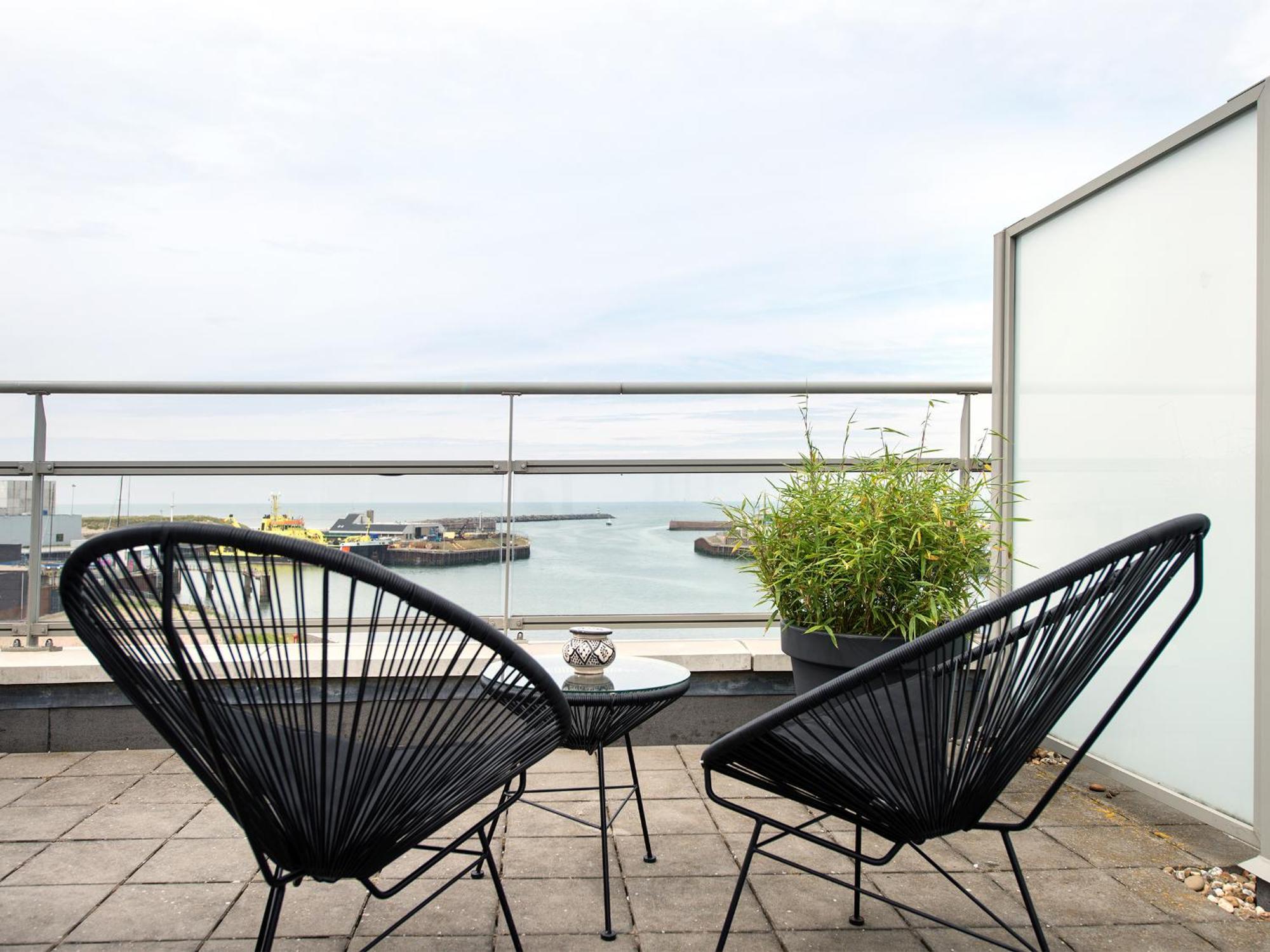 Bizstay Harbour I Scheveningen Apartments La Haya Exterior foto